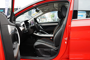 Gebruikt Classic SUV Geely Coolray 2023 1.5T DCT Diamond 181pk 290Nm 215/55 R18 Fashion Technology - Product Image 6