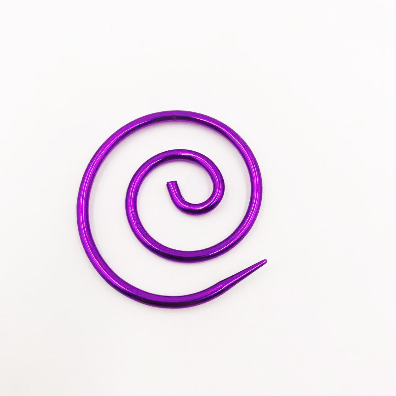 Aiguilles à tricoter spirales en métal - violet