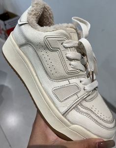 Nouvelles baskets blanches à semelle épaisse avec isolation hivernale et baskets décontractées en cuir véritable à lacets avec finition vieillie - Product Image 6