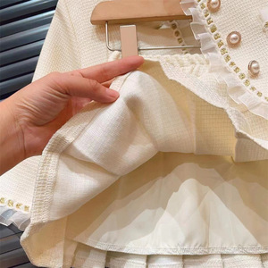 Completo Primaverile e Autunnale per Ragazze: <span class=keywords><strong>Giacca</strong></span> in Tweed con Inserti in Rete e Gonna Plissettata, Set Due Pezzi alla Moda - Product Image 3