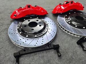 Étriers <span class=keywords><strong>de</strong></span> <span class=keywords><strong>frein</strong></span> légers à 6 pistons pour Ford F150 Limited Platinum Performance Kit - Product Image 2