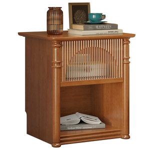 Table de chevet en bois massif de style rétro français avec rangement pour chambre à coucher - Product Image 4