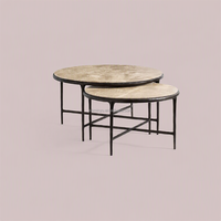 Tables basses gigognes rondes au design moderne avec cadre métallique martelé à la main et plateau en marbre naturel pour salon