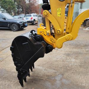 Mini-excavatrice d'occasion 307.5 |   7,5 TONNES de type chenillé |   2022 |   Capacité du seau : 0,33 m³ |   0-2000 heures |   Roulement de pompe moteur - Product Image 5