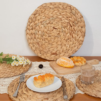 Sets de table ronds vintage jacinthe d'eau naturelle tissés tapis de table de ferme pour salle à manger et décor rustique ou réception de mariage