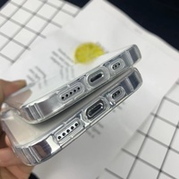 Coque de téléphone transparente souple anti-UV personnalisée en TPU pour iPhone 18 Pro, 18 Pro Max, 17, 16, 15