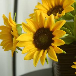 Flor Artificial de Girasol Amarillo de Alta Calidad, Realista, de PU, con Tacto Real, de un Solo Tallo, de 30 cm, para Decoración de Bodas - Product Image 2