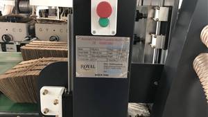 Machines d'assemblage automatique de cloisons pour bandes de cloisons ondulées du type E-<span class=keywords><strong>flute</strong></span> aux boîtes à double paroi - Product Image 2