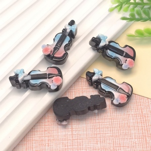 En gros 100pcs Résine Mignon Violon Charmes Instrument De Musique Dos Plat Cabochon pour DIY Bandeau Épingle À Cheveux Nail <span class=keywords><strong>Art</strong></span> Artisanat À <span class=keywords><strong>La</strong></span> Main - Product Image 4