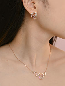 Últimos Productos de la Serie de Joyería con Líneas Curvas, Exquisitos Pendientes Brillantes con Diamantes Naturales y Zafiro Rosa, Pendientes de Oro Rosa Sólido de 18K - Product Image 5