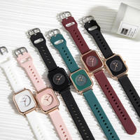 Montres Timex pour femmes en gros, mode féminine à bon prix, montres carrées rétro en caoutchouc souple pour femmes