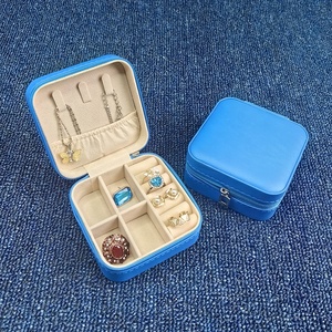 Portagioie Portatile in Pelle PU Blu con Chiusura a Cerniera, Piccolo <span class=keywords><strong>Organizzatore</strong></span> da Viaggio per Orecchini, Anelli, Collane, Scatola per Matrimonio - Product Image 3