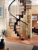 Escalier en colimaçon moderne à double poutre avec fabrication raffinée, base solide et fabrication lisse pour une utilisation en appartement intérieur