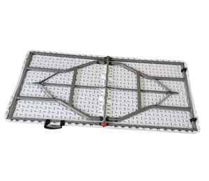 Mesa de picnic plegable para acampar fácil de <span class=keywords><strong>llevar</strong></span>, <span class=keywords><strong>Maleta</strong></span> de plástico para exteriores de 6 pies, mesa blanca de comedor plegable - Product Image 4