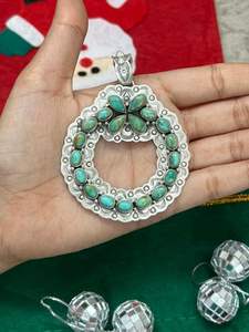 COLLECCIÓN NAVIDEÑA, COLGANTE DE TURQUESA KINGMAN EN PLATA DE LEY HECHO A MANO PARA MUJER - Product Image 2