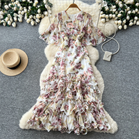 Robe longue d'été en mousseline florale pour femme, col en V, manches volantées, taille cintrée, ourlet superposé à volants, élégante pour les vacances