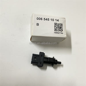 0065451014 pour W203 C32 voiture usine lampe arrière interrupteur de feu de recul A0065451014 - Product Image 5