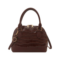 Nouveautés : Sac à main tendance et élégant en cuir PU pour filles, sac à bandoulière de créateur pour femmes