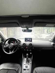 Voitures d'occasion pas chères à vendre <span class=keywords><strong>Audi</strong></span> A3L 2019 1.4T Automatique LHD Essence Berline - Product Image 5