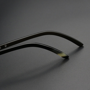 Osicare sang trọng thiết kế thương hiệu Eyewear không có vành cảnh tượng Titan Bull kính quang học khung viền trâu sừng Kính - Product Image 3