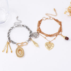 À la mode rétro lumière luxe multicouche chaîne empilable alliage coeur géométrique pendentif Bracelet - Product Image 4