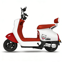Skuter Listrik Desain Beruang Lucu 48V 500W, Skuter Listrik Kota Merah Putih dengan Sandaran untuk Wanita, Moped Listrik 2 Roda