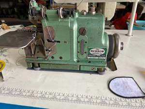 เครื่องเย็บผ้าโอเวอร์ล็อค รุ่น Merrow MG-3D สำหรับปักตราสัญลักษณ์ ปักอีโบเล็ต และปักแถบแขนเสื้อแบบใช้ในประเทศ - Product Image 6