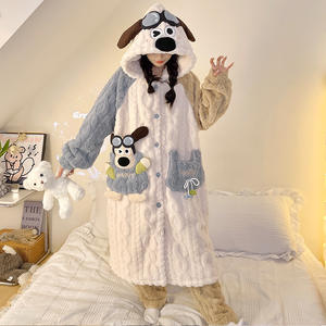 Camisón de otoño e <span class=keywords><strong>invierno</strong></span>, <span class=keywords><strong>pijama</strong></span> de lana Coral para mujer con dibujos animados de terciopelo grueso adecuado para ropa de hogar al aire libre en <span class=keywords><strong>invierno</strong></span> - Product Image 4