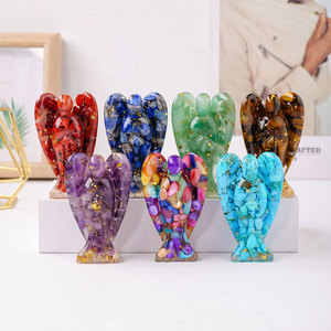 Statuetta di Angelo in Resina con Cristalli Naturali all'Ingrosso, Statua di Angelo in Cristallo Curativo per Arredamento Casa e Meditazione Spirituale - Product Image 1