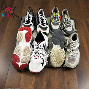 Chaussures de sport d'occasion de marque chinoise réputée, stock en gros, chaussures de sport de seconde main de marque, Sepatu Bekas en vrac - Product Image 4