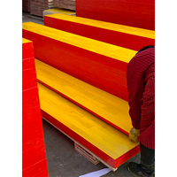 Panneau de coffrage jaune 3 plis en bois de pin Radiata de haute qualité 21mm 27mm avec colle WBP pour la construction de dalles en béton