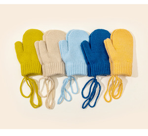 1-4 yaş için şeker renkli kış çocuk eldivenleri, sonbahar ve kış polar Halter boyun eldivenleri, sıcak örme eldiven - Product Image 2