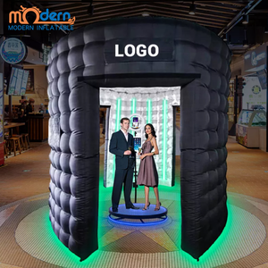 Photomaton gonflable à éclairage LED 360° avec tissu Oxford 210D, taille personnalisable et capacité de charge de 35 kg pour les événements vidéo 360° - Product Image 1