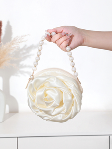 Sac à main de luxe rétro en satin et perles, style camélia et rose, pour soirée, fête ou mariage, avec chaîne et fermeture éclair, haute qualité - Product Image 2