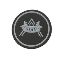 Étiquettes en cuir PU personnalisées en gros pour vêtements, jeans, étiquettes en cuir imprimées, accessoires pour vêtements, sacs, chapeaux