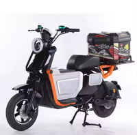 Moto électrique U2 Streetbikes, style cyclomoteur, avec siège arrière, scooter électrique urbain pour les trajets quotidiens