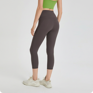 Wholesale High <b>Waist</b> Hip Lift Capri Length Yoga Leggings <b>Women</b> Buttery Soft Compression <b>Cropped</b> <b>Trousers</b> for Running Sports - Product Image 3