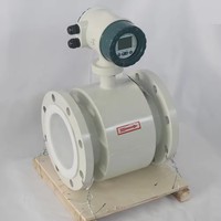 Vente directe d'usine intelligent à faible coût à distance 240v Lcd affichage Triclamp Lcd affichage débitmètre d'eau débitmètre électromagnétique