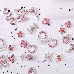 Breloques pour ongles Y2K Saint-Valentin, roses, 3D, en forme de cœur, étoile, ours, serpent, fleur, papillon, avec strass pour un nail art mignon - Product Image 6