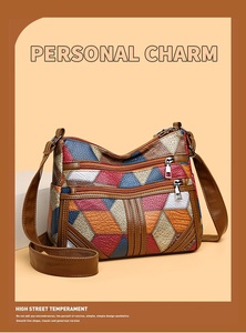 Bolso de Gimnasio para Mujer, Bandolera Ligera con Diseño Geométrico Multicapa y Cierre de Cremallera Seguro - Product Image 2