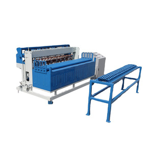 Machine à souder les treillis métalliques à alimentation automatique, commande PLC, pour fils en acier au carbone de 6 à 12 mm, pour la fabrication de treillis de renforcement - Product Image 1