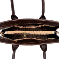 Sac à main en PU de style rétro avec fermeture éclair en polyester, pochette de luxe de créateur avec design antivol et durable pour un usage quotidien et les soirées.