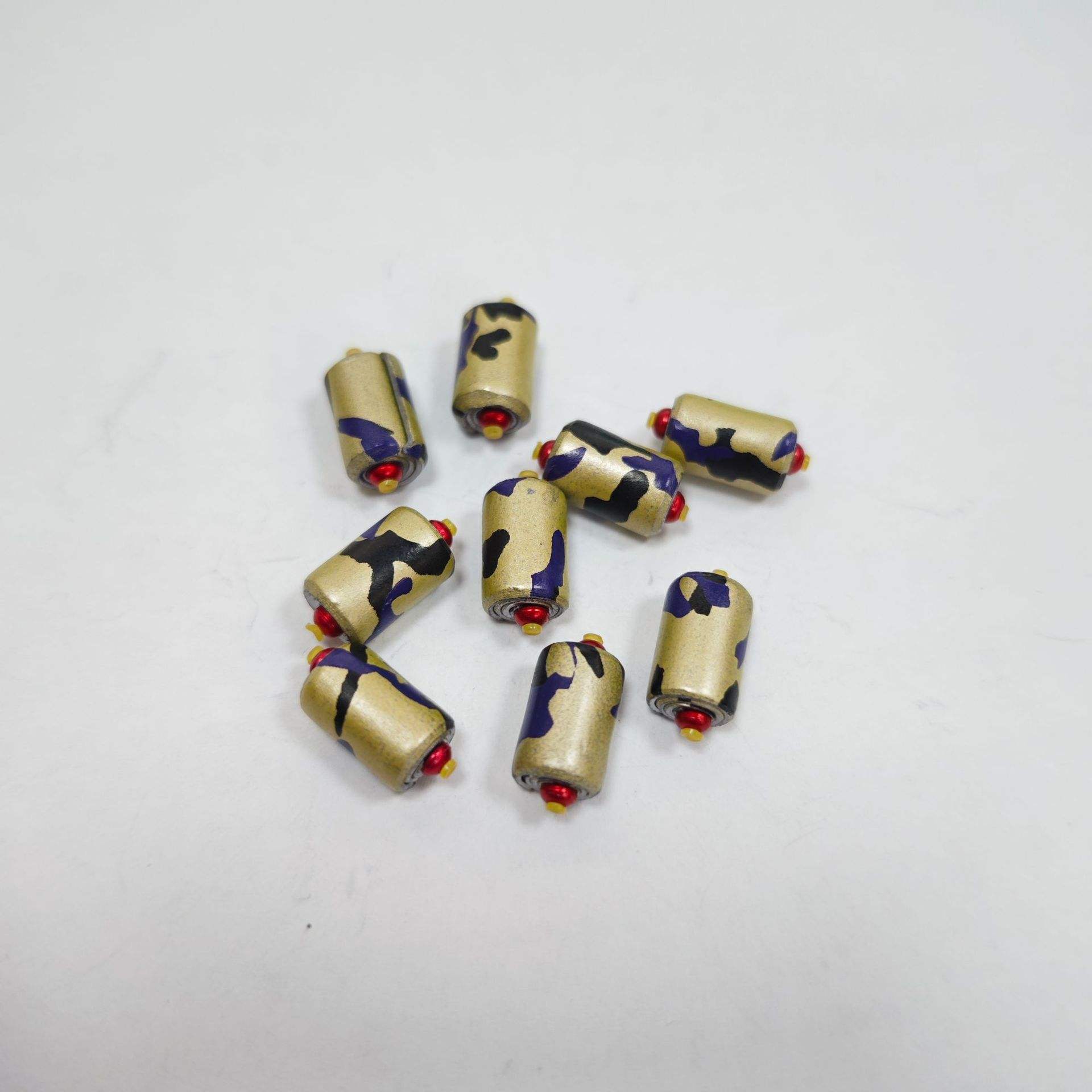 ตะกั่วลายพรางแบบไล่ระดับสองแกนสีทองและสีเงิน