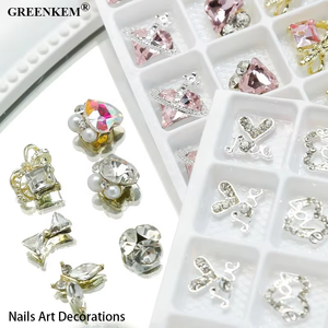 พลอยเทียมทรงผสมรูปทรงกริด20เม็ด3D ติดเล็บหรูหรามีเพชรความรักรูปผีเสื้อสำหรับตกแต่งเล็บที่มีเสน่ห์ - Product Image 3