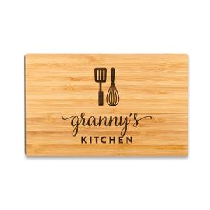 Planche à découper en bois <span class=keywords><strong>de</strong></span> bambou gravée au laser, petite, <span class=keywords><strong>idée</strong></span> <span class=keywords><strong>cadeau</strong></span> <span class=keywords><strong>pour</strong></span> la cuisine <span class=keywords><strong>de</strong></span> grand-mère, la fête des mères, l'<span class=keywords><strong>anniversaire</strong></span> <span class=keywords><strong>de</strong></span> <span class=keywords><strong>maman</strong></span>, Noël - Product Image 1