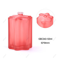 Vente en gros ensemble moderne et populaire de diffuseur de parfum à roseaux en forme de fleur bouteille de diffuseur de parfum d'huile en verre de luxe floral avec bâtonnets de rotin