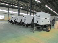 Générateur diesel silencieux mobile sur remorque 20/30/50 kVA, insonorisé, avec roues, pour l'exploitation minière et l'alimentation de secours d'urgence
