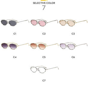 Diamond <b>Sunglasses</b> Low Moq Classic Shades Women Fashionable Retro Oval <b>Sunglasses</b> for Men and Woman - Uv protection and Stylish - Product Image 3