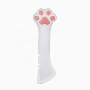 Cuillère à conserve pour animaux de compagnie à long manche, mignonne, en forme de patte, ouvre-boîte portable et pratique pour aliments pour animaux – Vente en gros - Product Image 1