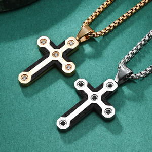 Hip Hop fibre de carbone Zircon croix religieuse Anti Non ternir étanche en acier inoxydable mode bijoux pendentif collier pour hommes - Product Image 1
